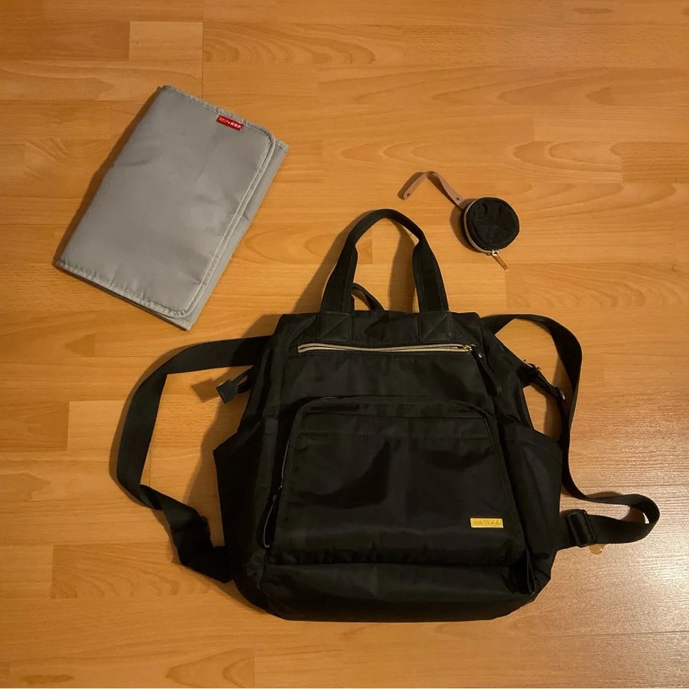 Skip Hop Mainframe Wide Open Diaper Backpack Black